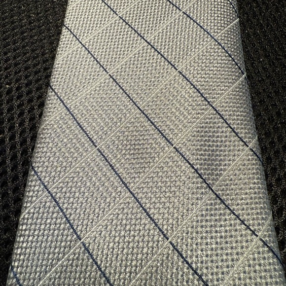 Club Room Gray and Black Checkered Tie - Picture 4 of 4